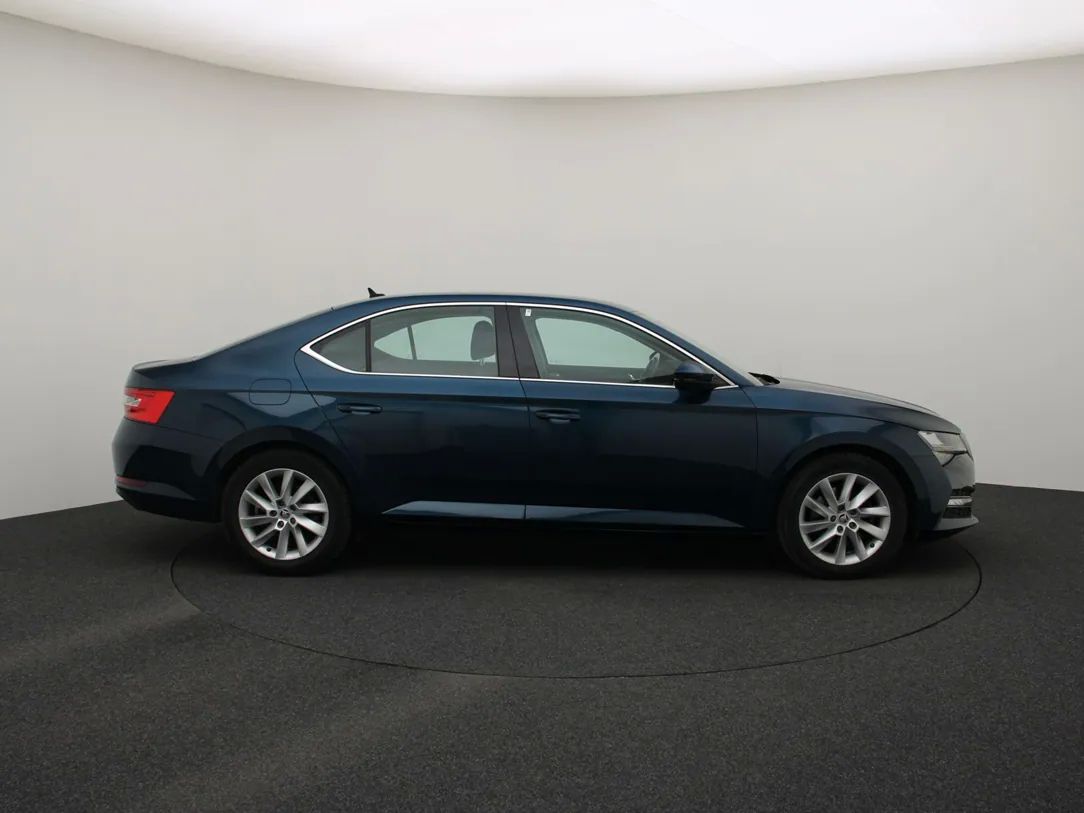 Skoda Superb | 8