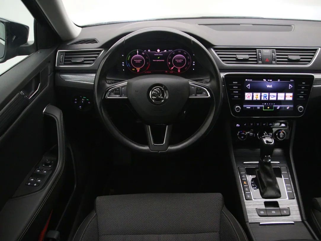 Skoda Superb | 16