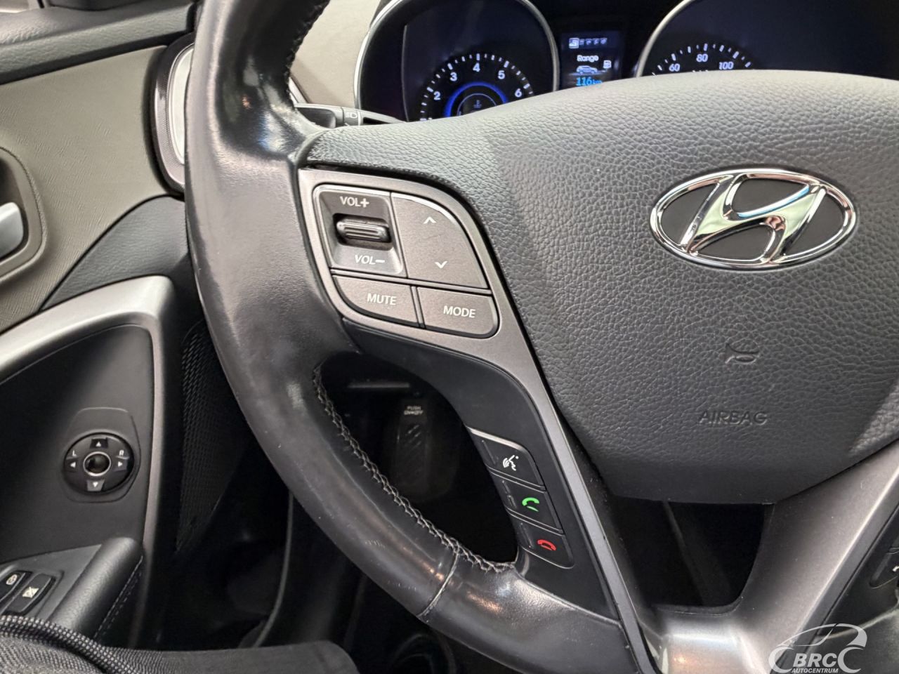 Hyundai Santa Fe | 33