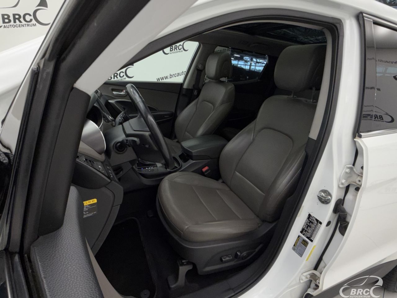 Hyundai Santa Fe | 24