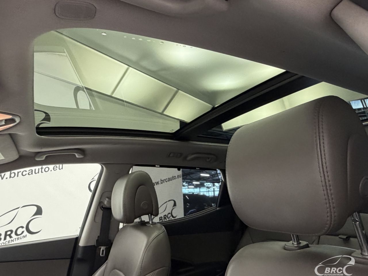 Hyundai Santa Fe | 26