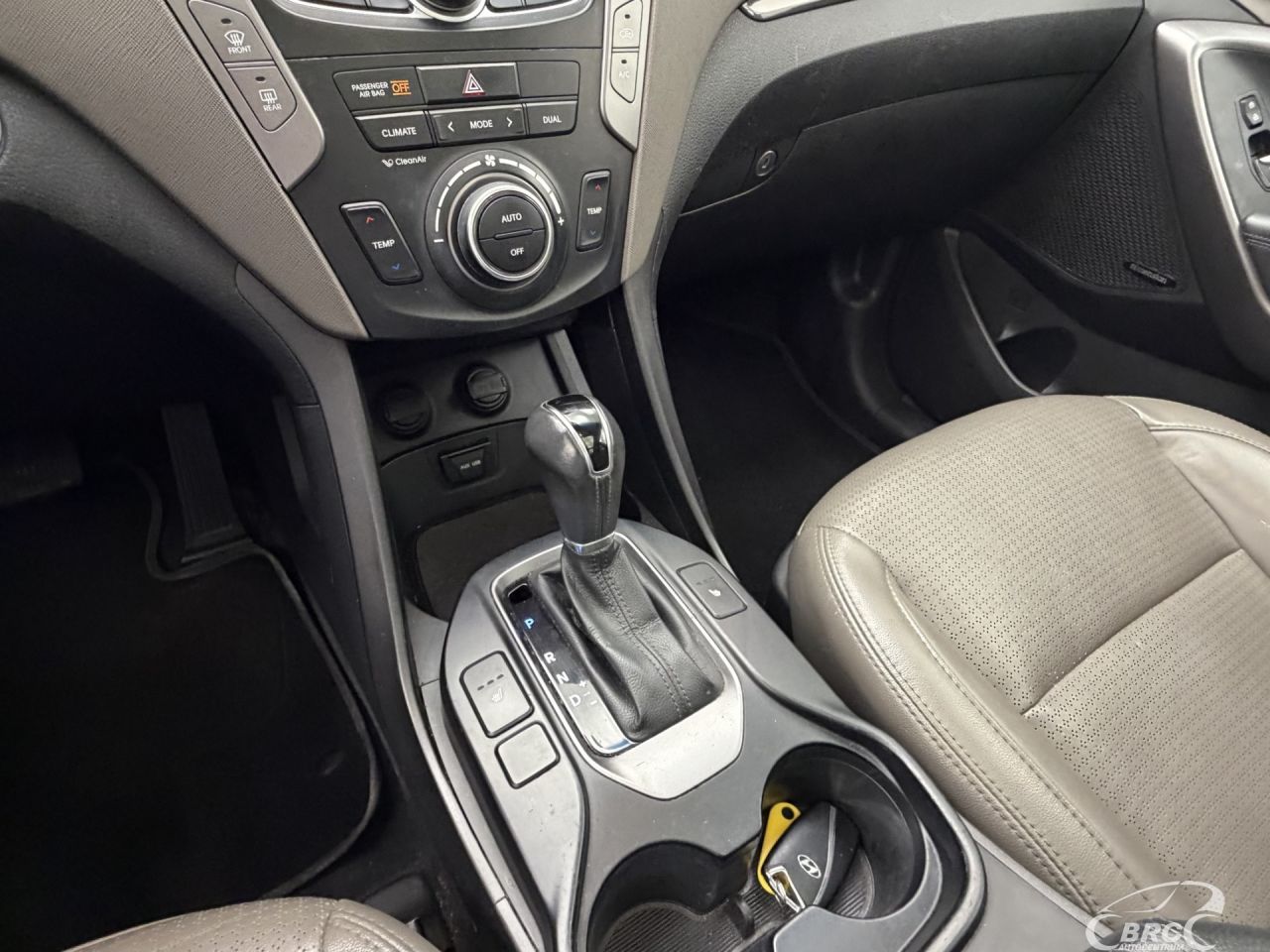Hyundai Santa Fe | 29