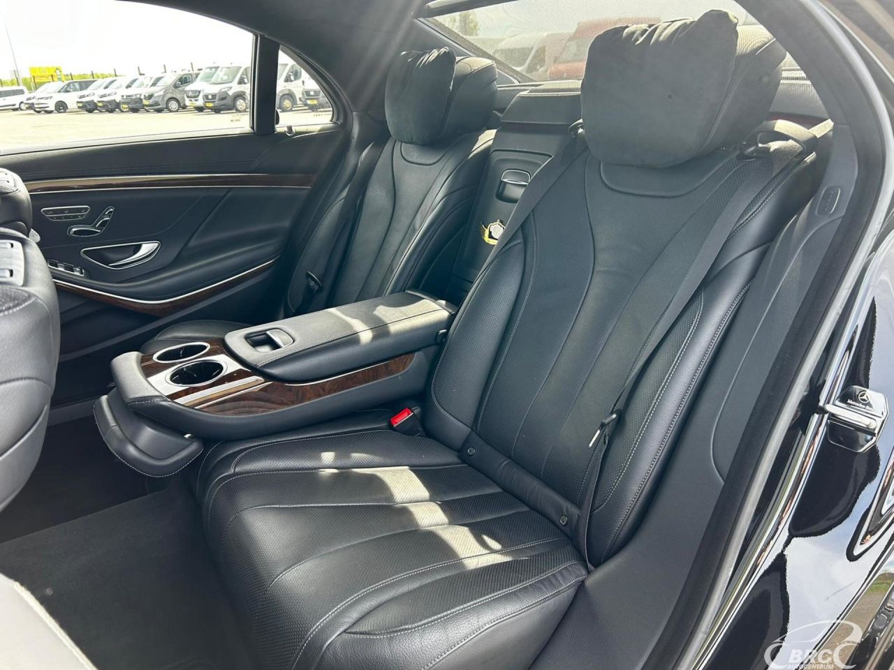 Mercedes-Benz S500 | 12