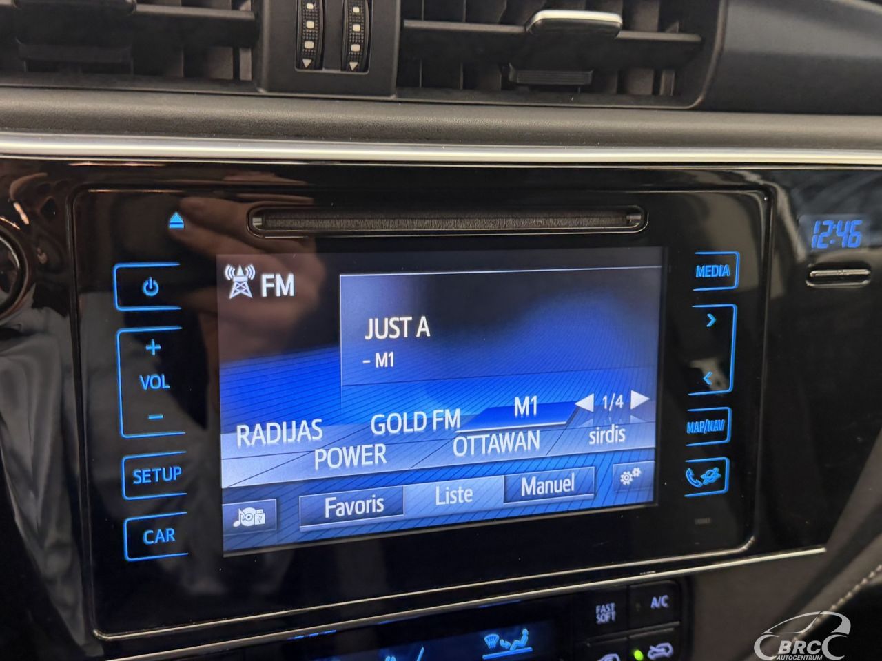 Toyota Auris | 29