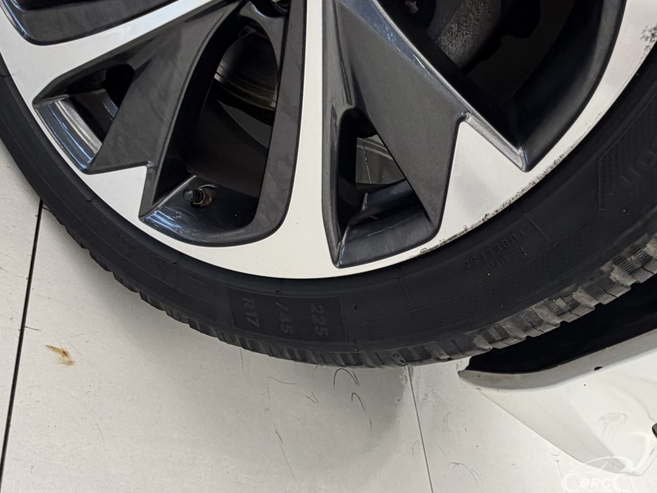 Toyota Auris | 37