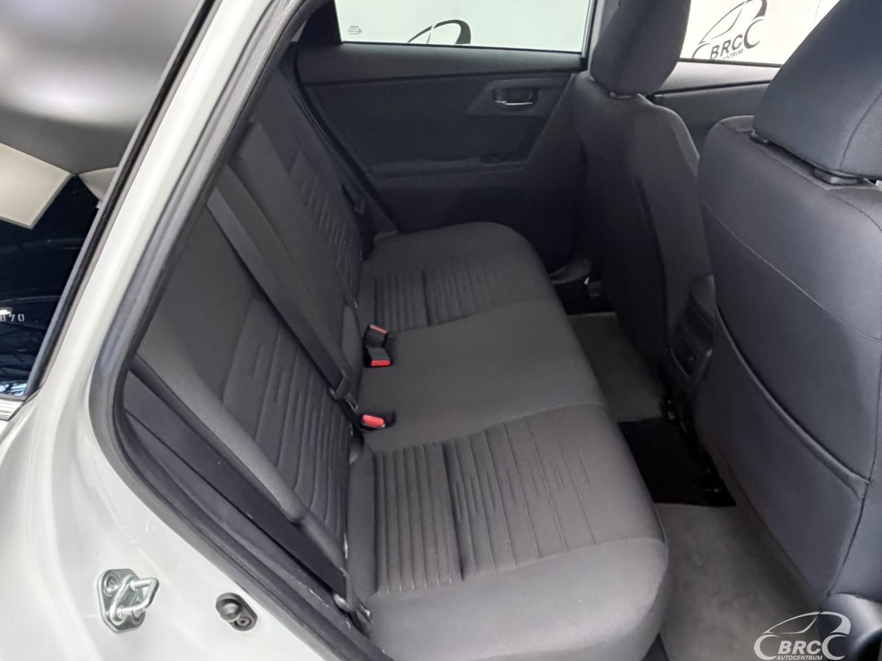 Toyota Auris | 7