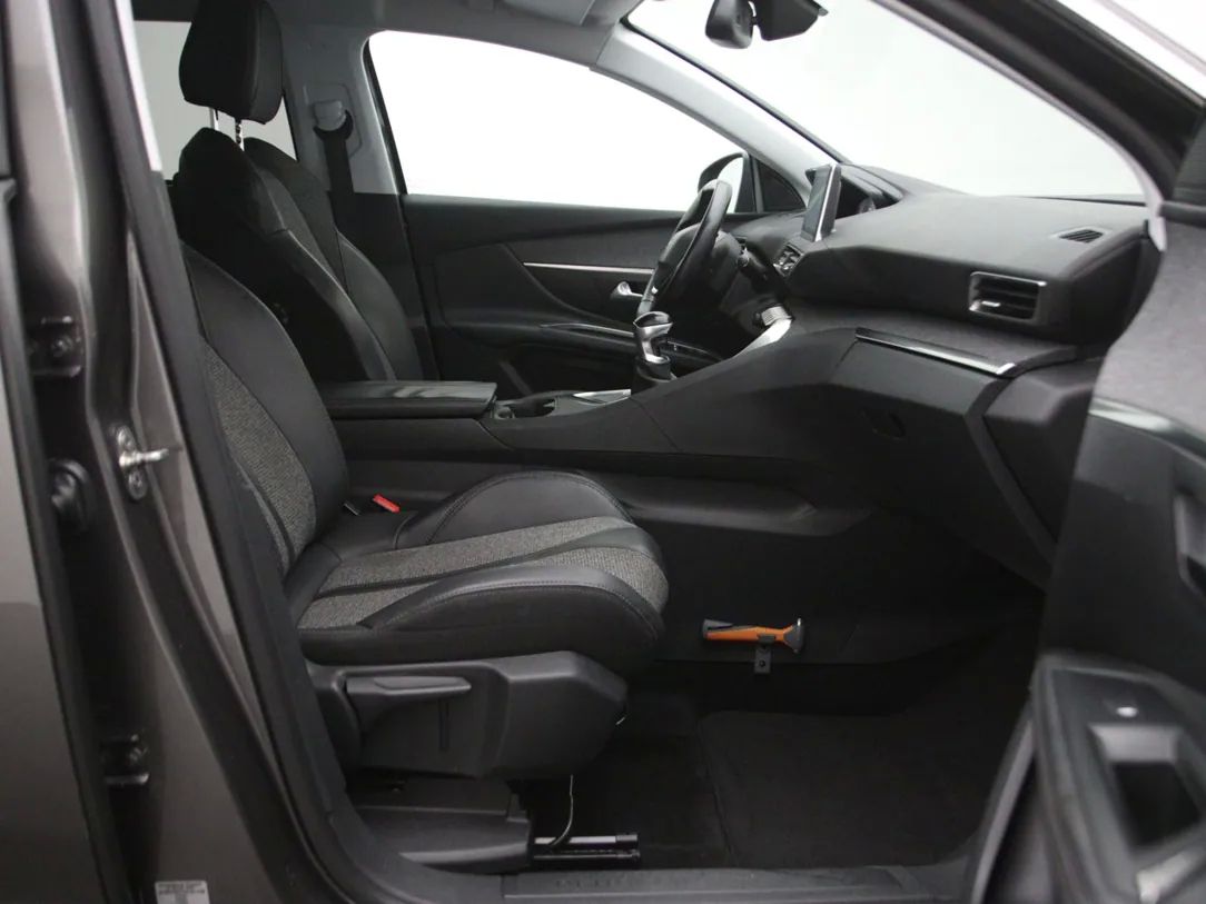 Peugeot 5008 | 12