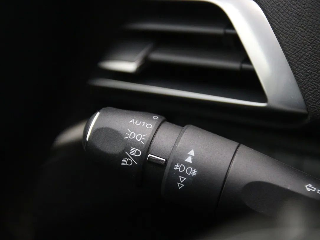 Peugeot 5008 | 25