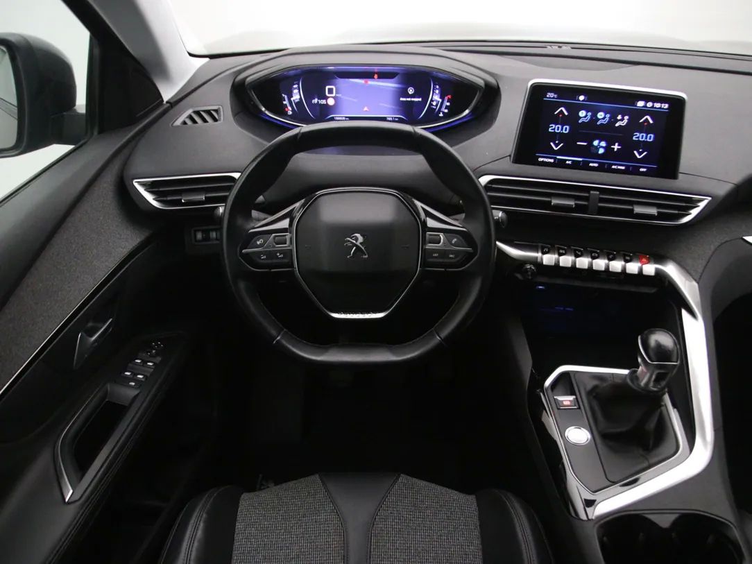 Peugeot 5008 | 16