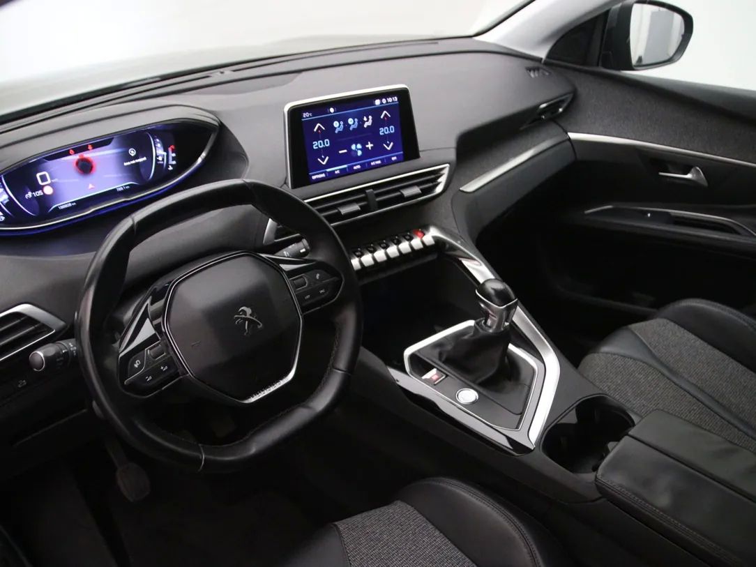 Peugeot 5008 | 15