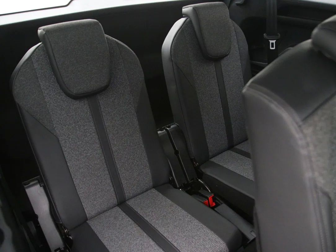 Peugeot 5008 | 14
