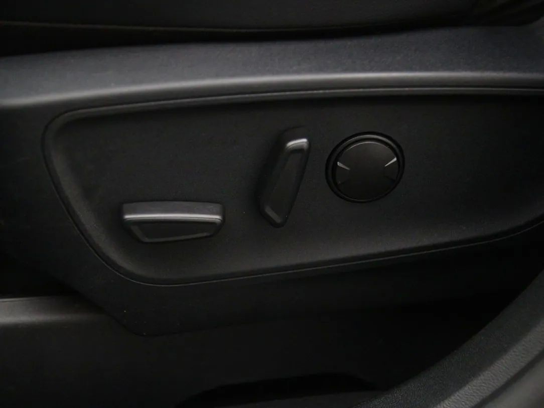 Ford Kuga | 32