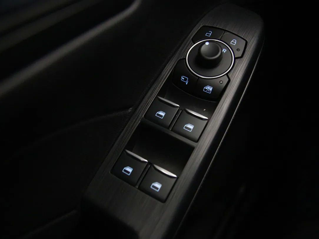 Ford Kuga | 24