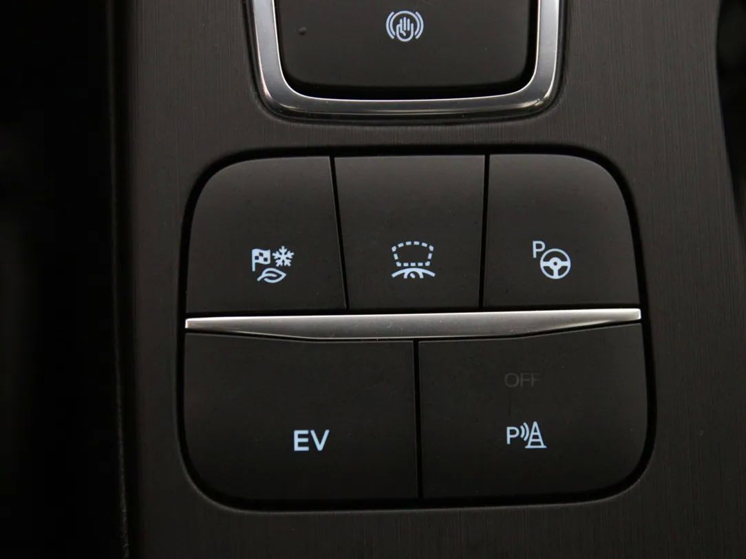 Ford Kuga | 28