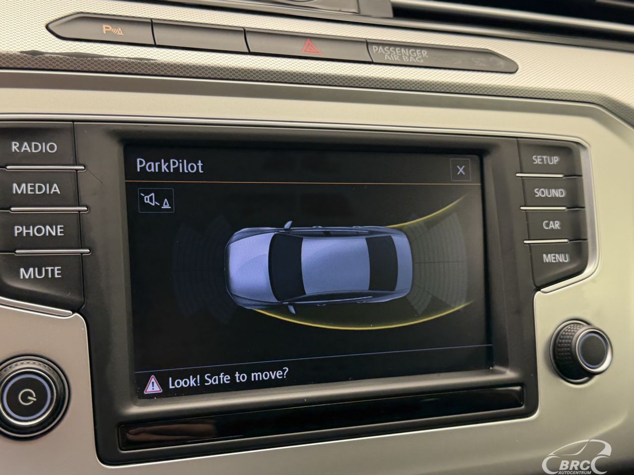 Volkswagen Passat | 41