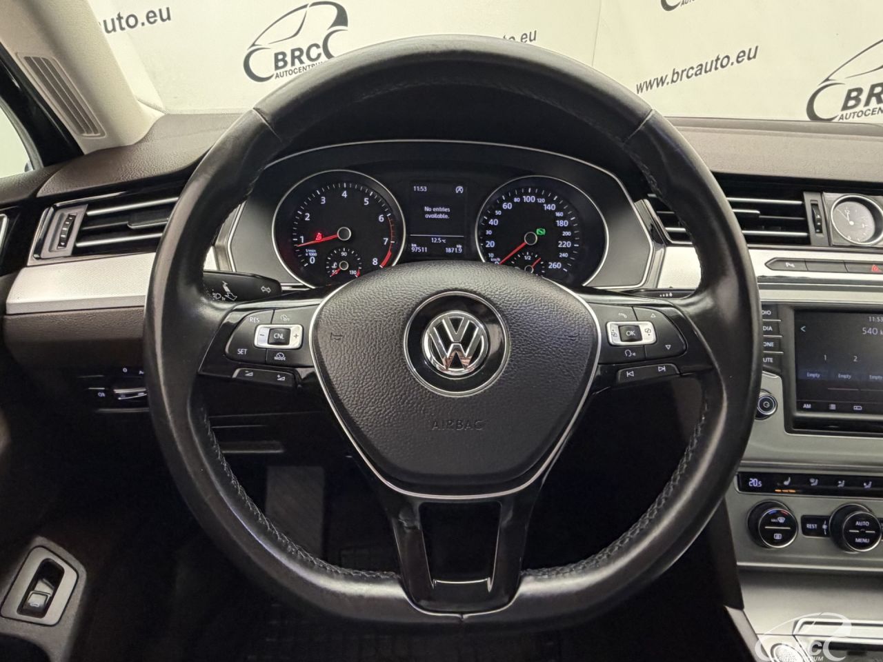 Volkswagen Passat | 29