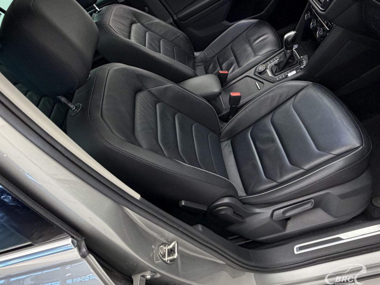 Volkswagen Tiguan | 4