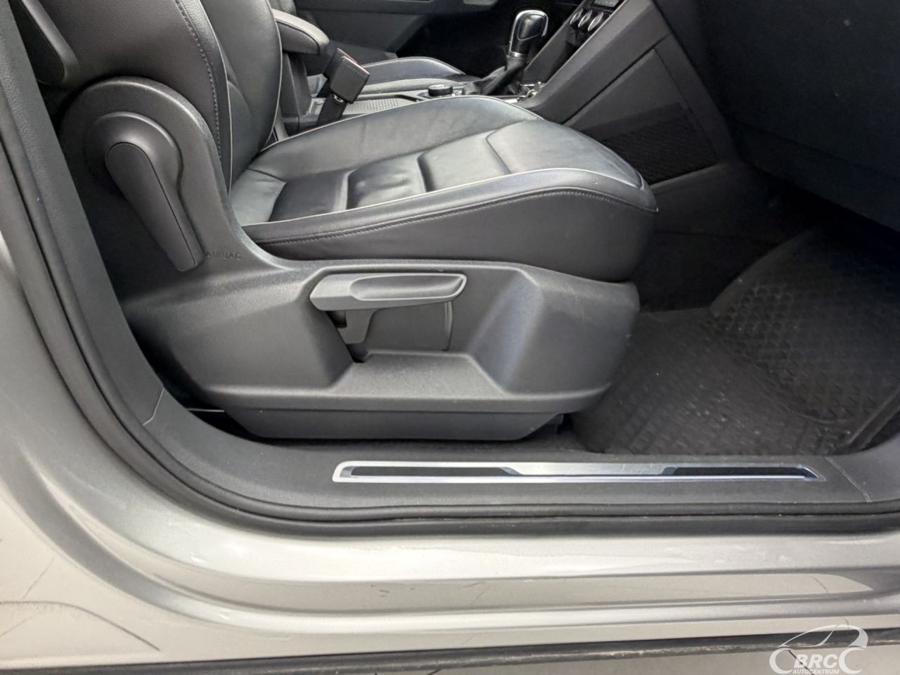 Volkswagen Tiguan | 5