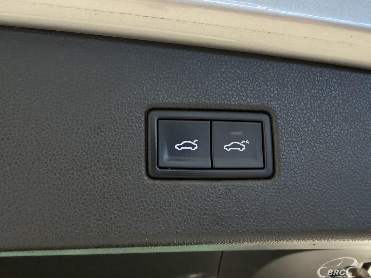 Volkswagen Tiguan | 51