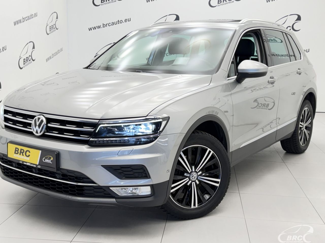 Volkswagen Tiguan | 52