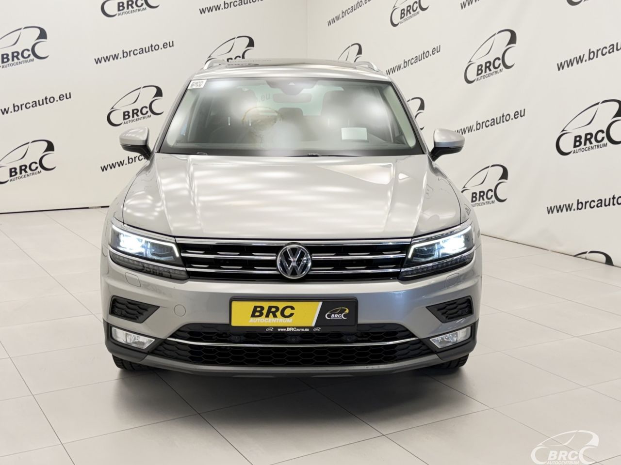 Volkswagen Tiguan | 54