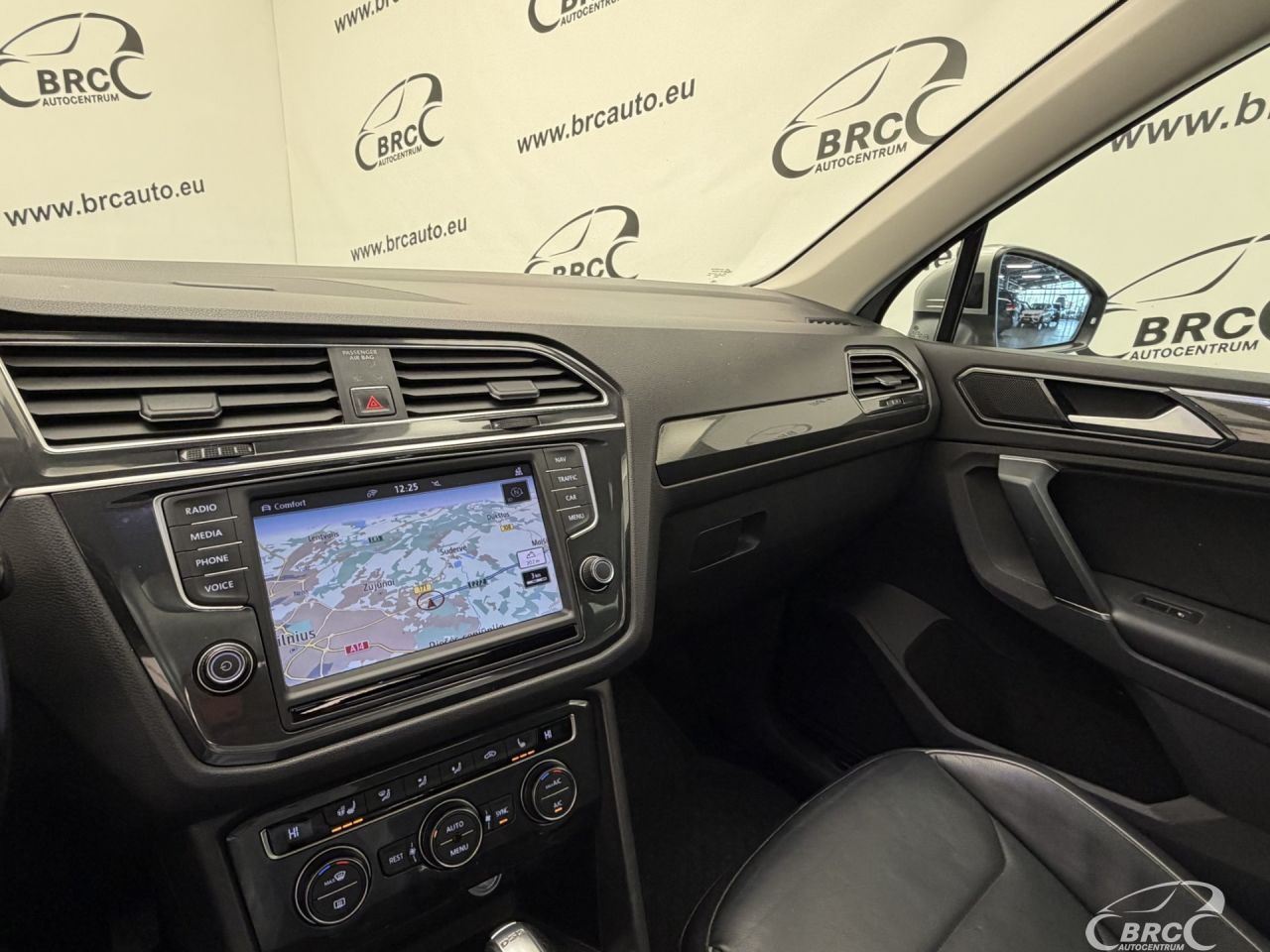 Volkswagen Tiguan | 26