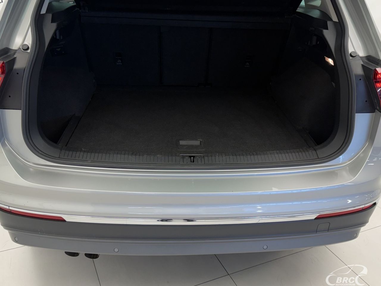Volkswagen Tiguan | 49