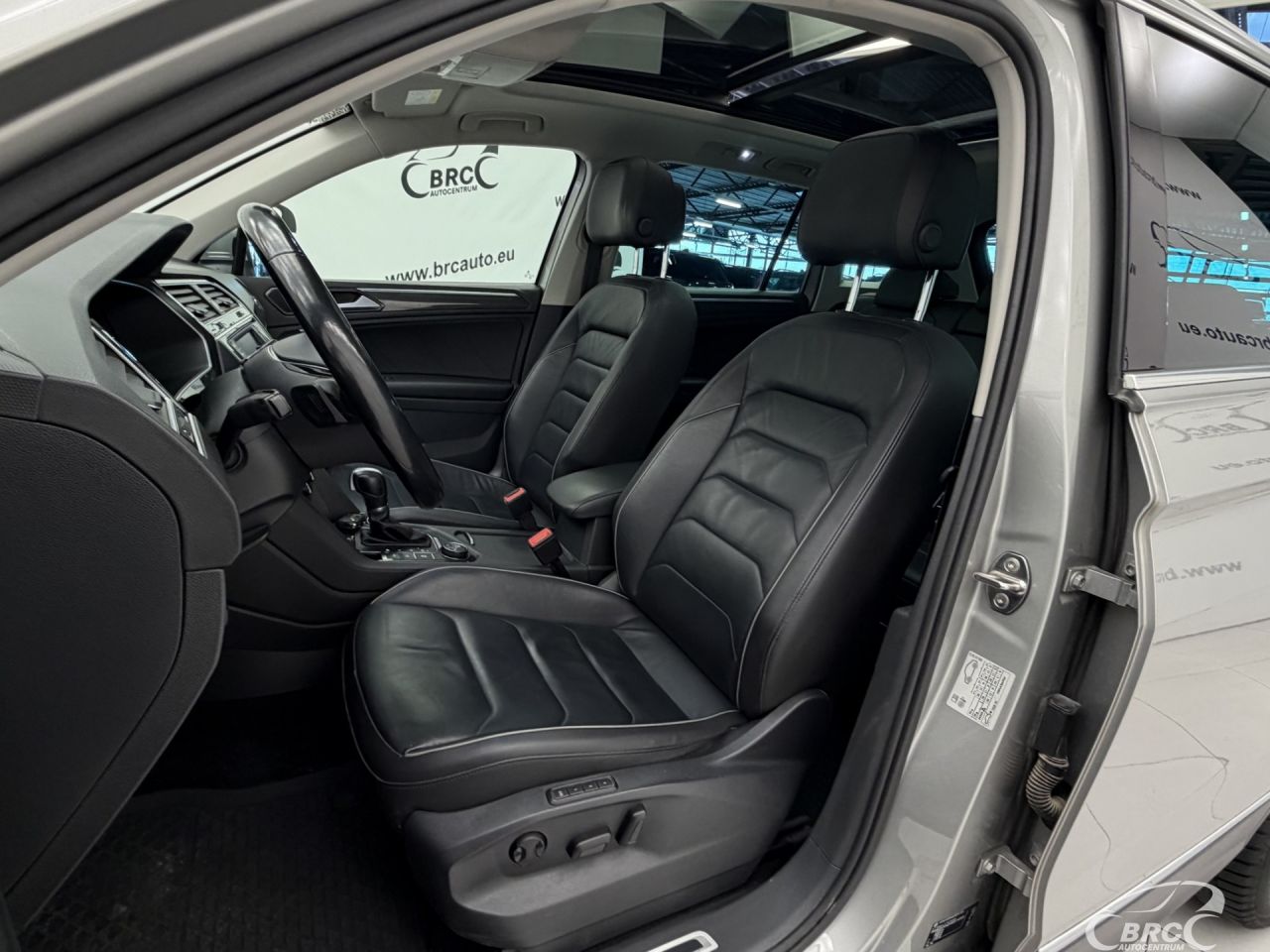 Volkswagen Tiguan | 22