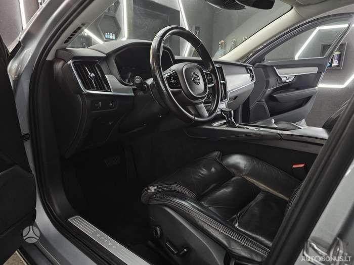 Volvo V90 | 21