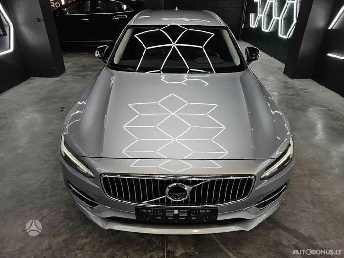 Volvo V90 | 4
