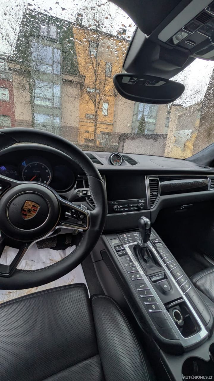 Porsche Macan | 9