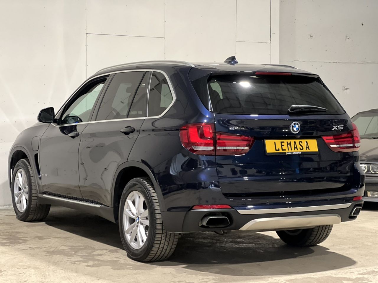BMW X5 | 3