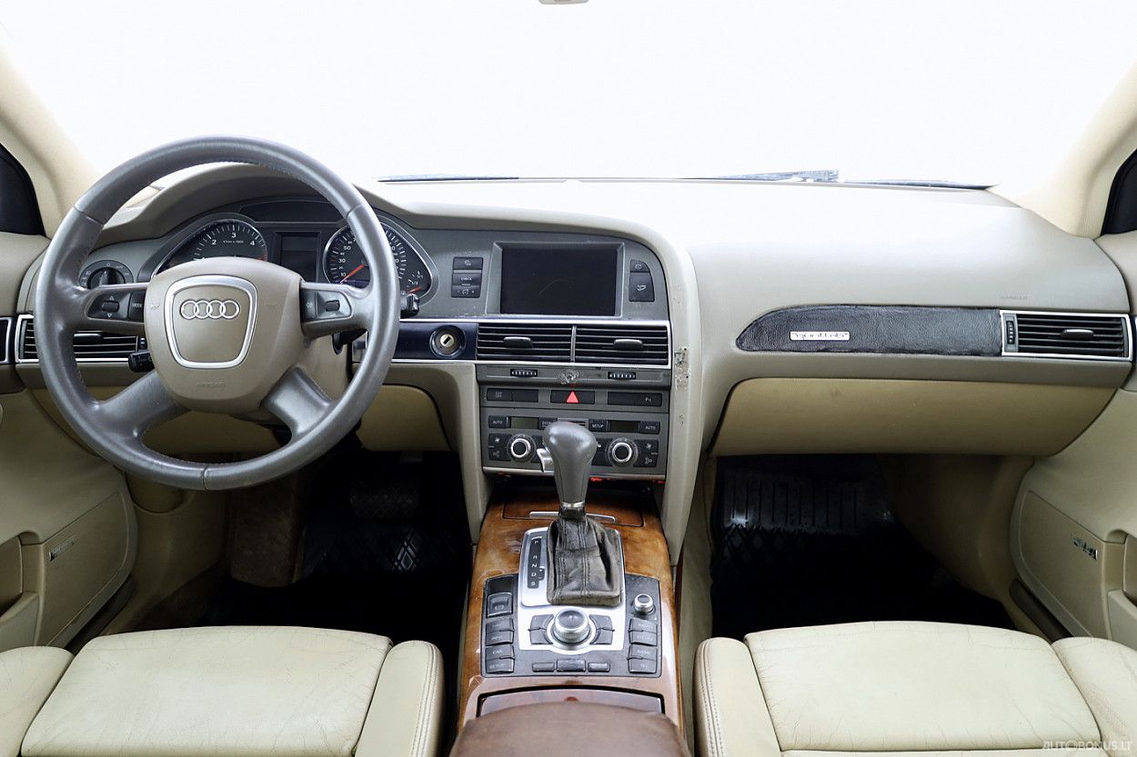 Audi A6 | 4