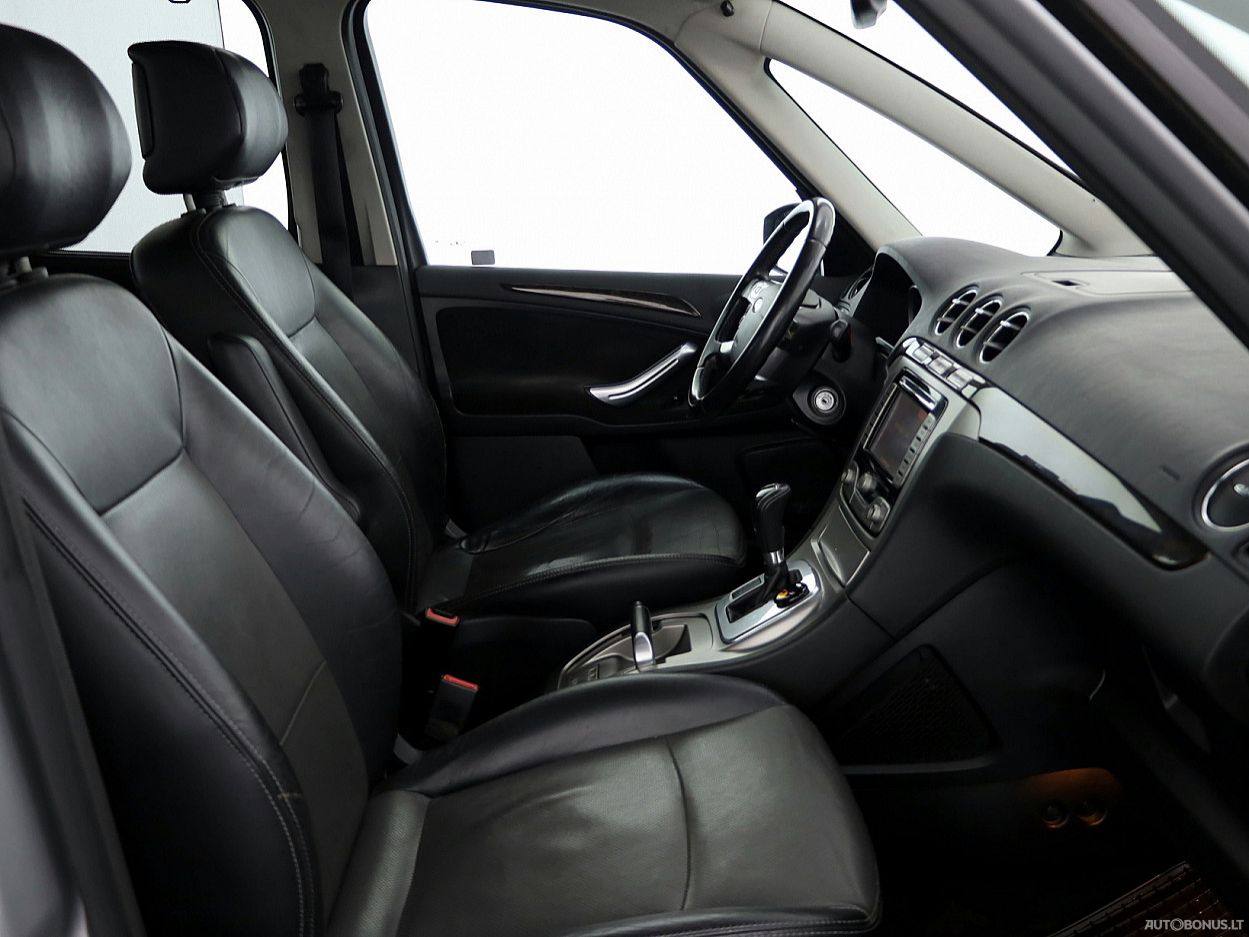 Nissan Qashqai | 12