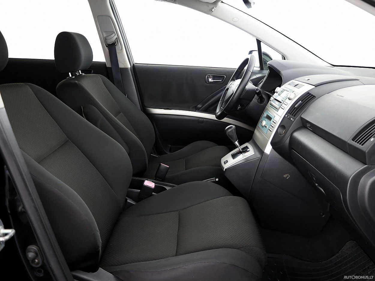 Toyota Corolla | 5