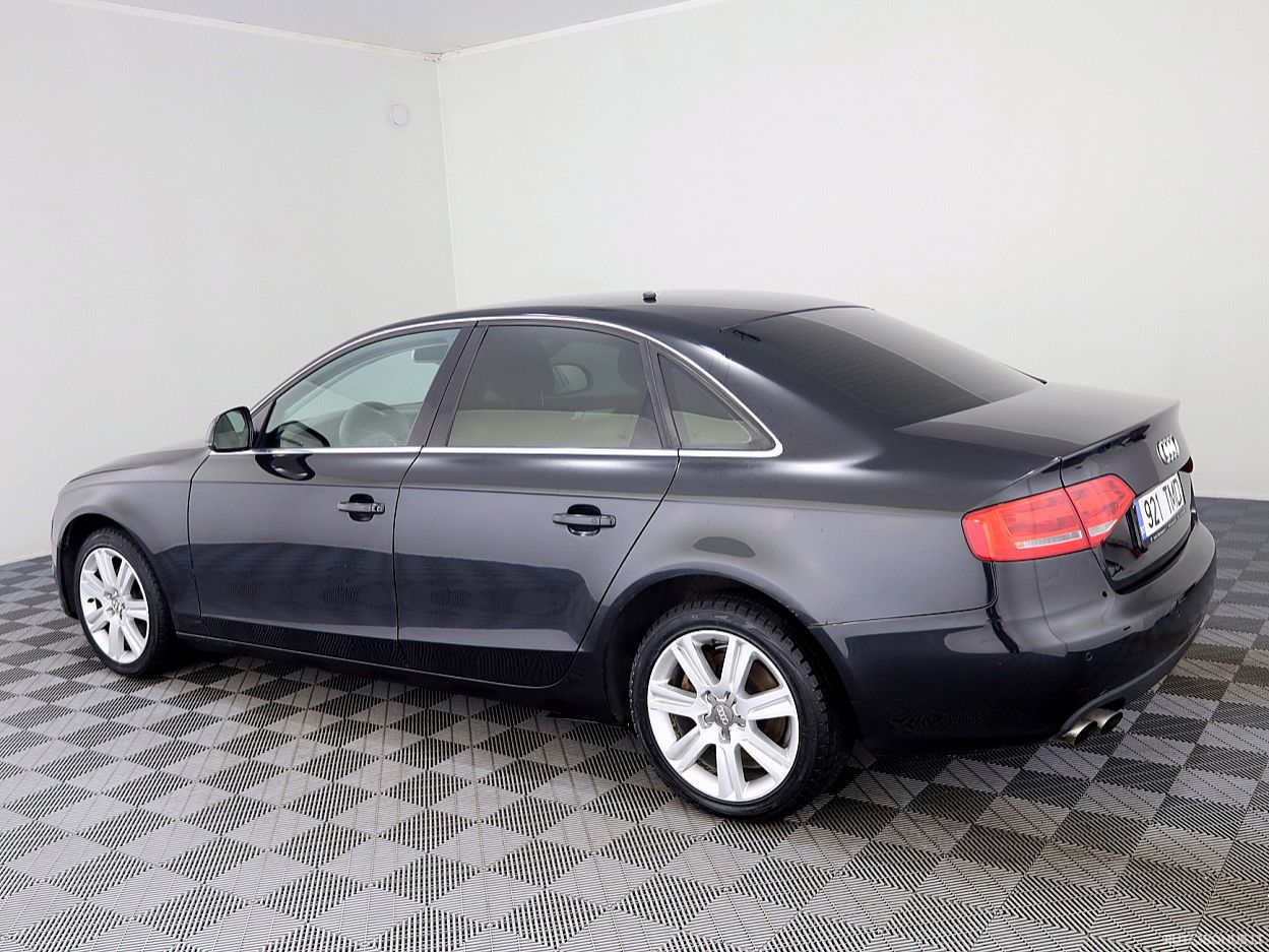 Audi A4 | 3