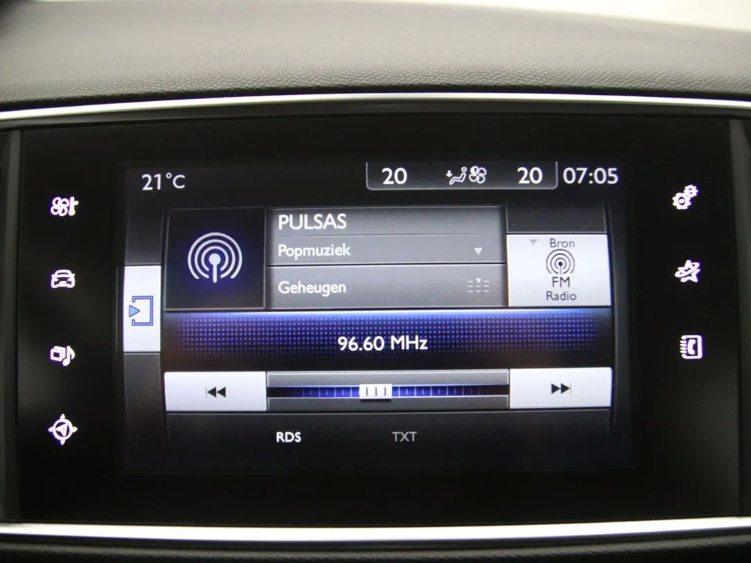 Peugeot 308 | 21