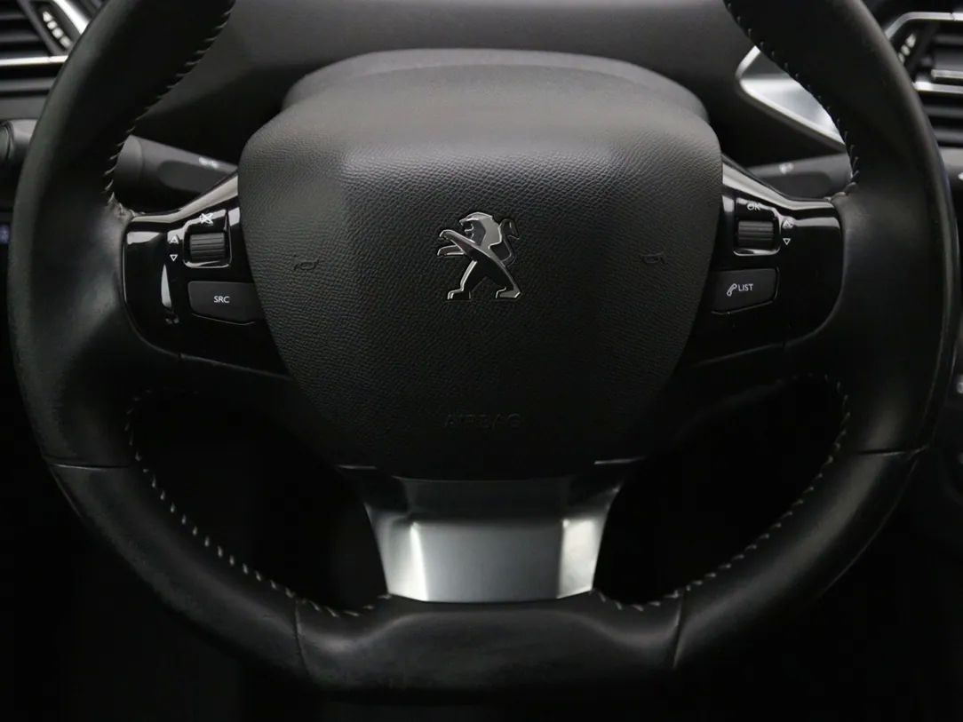 Peugeot 308 | 17