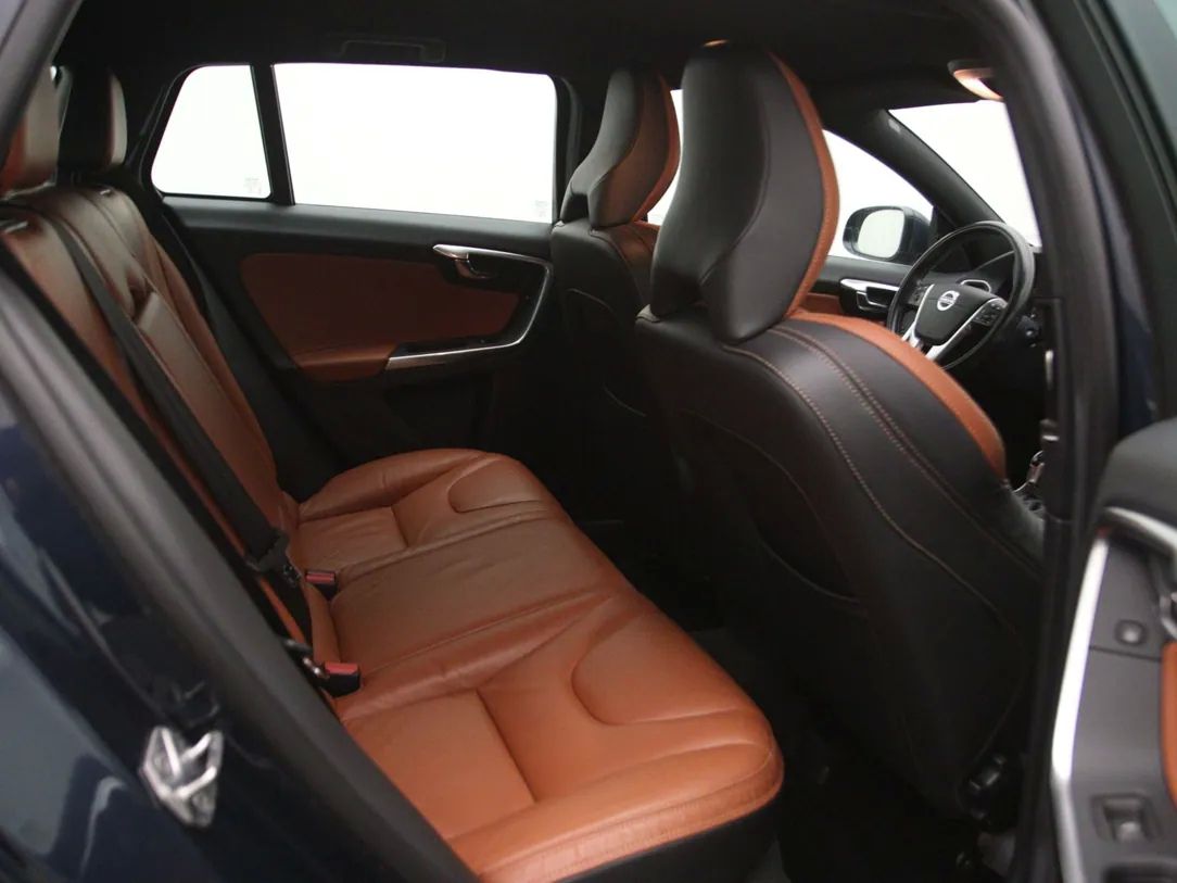 Volvo V60 | 14