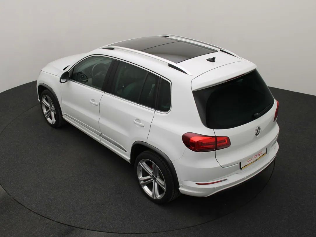 Volkswagen Tiguan | 11