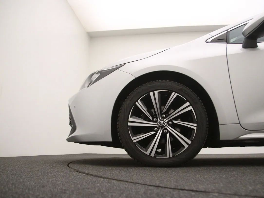 Toyota Corolla | 25