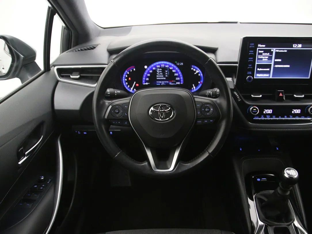 Toyota Corolla | 16