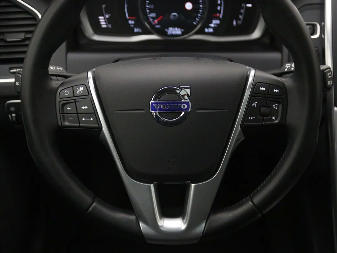 Volvo XC60 | 17