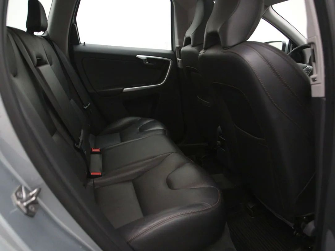 Volvo XC60 | 14
