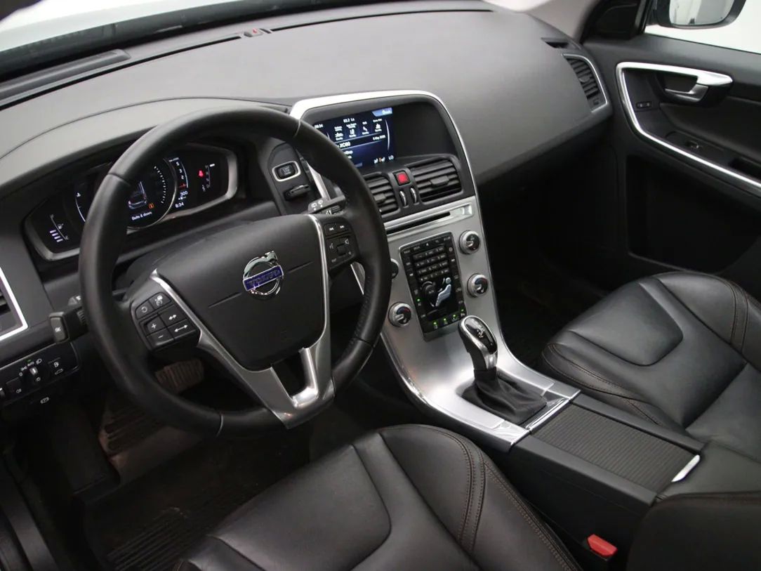 Volvo XC60 | 15