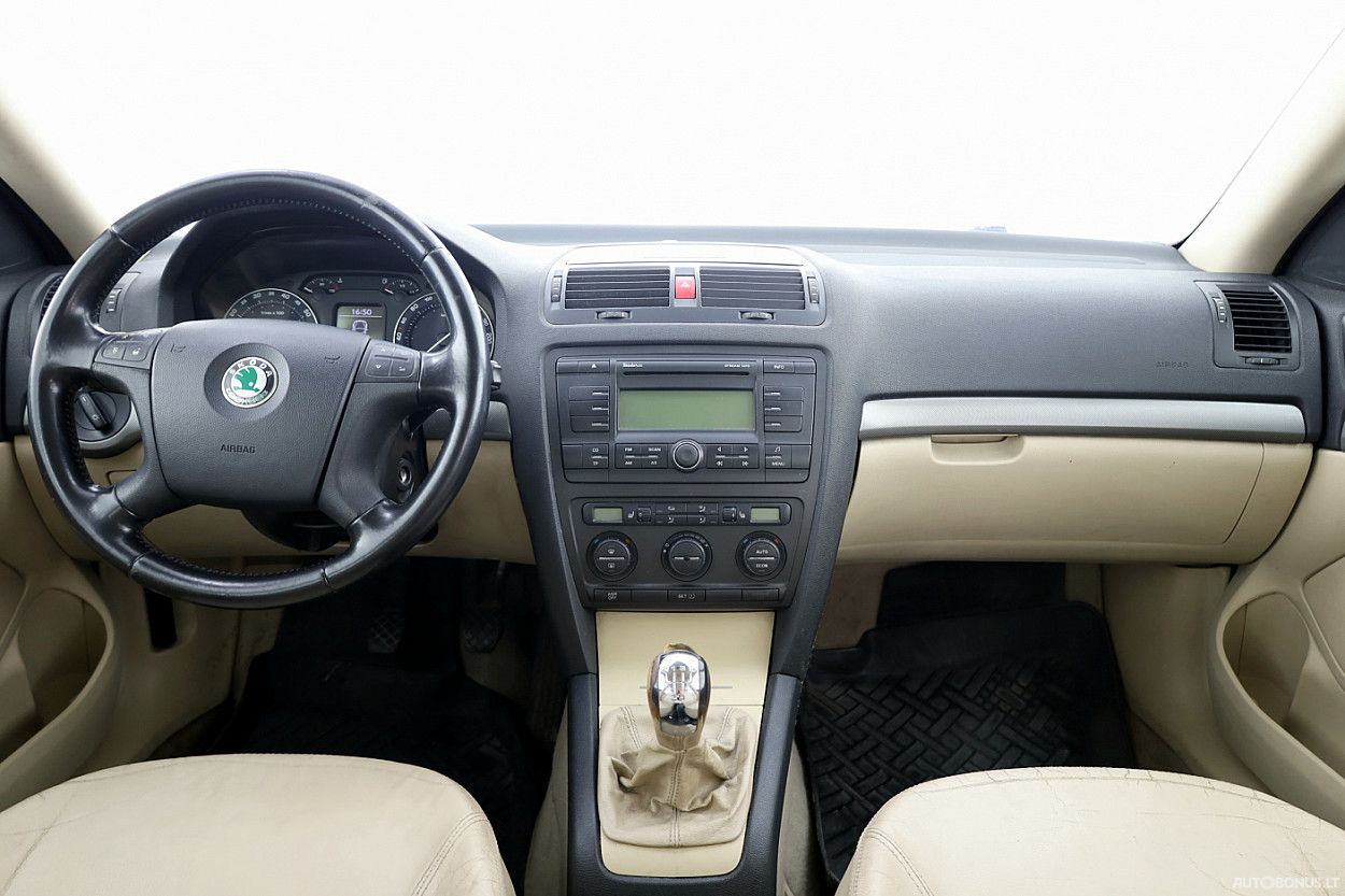 Skoda Octavia | 4