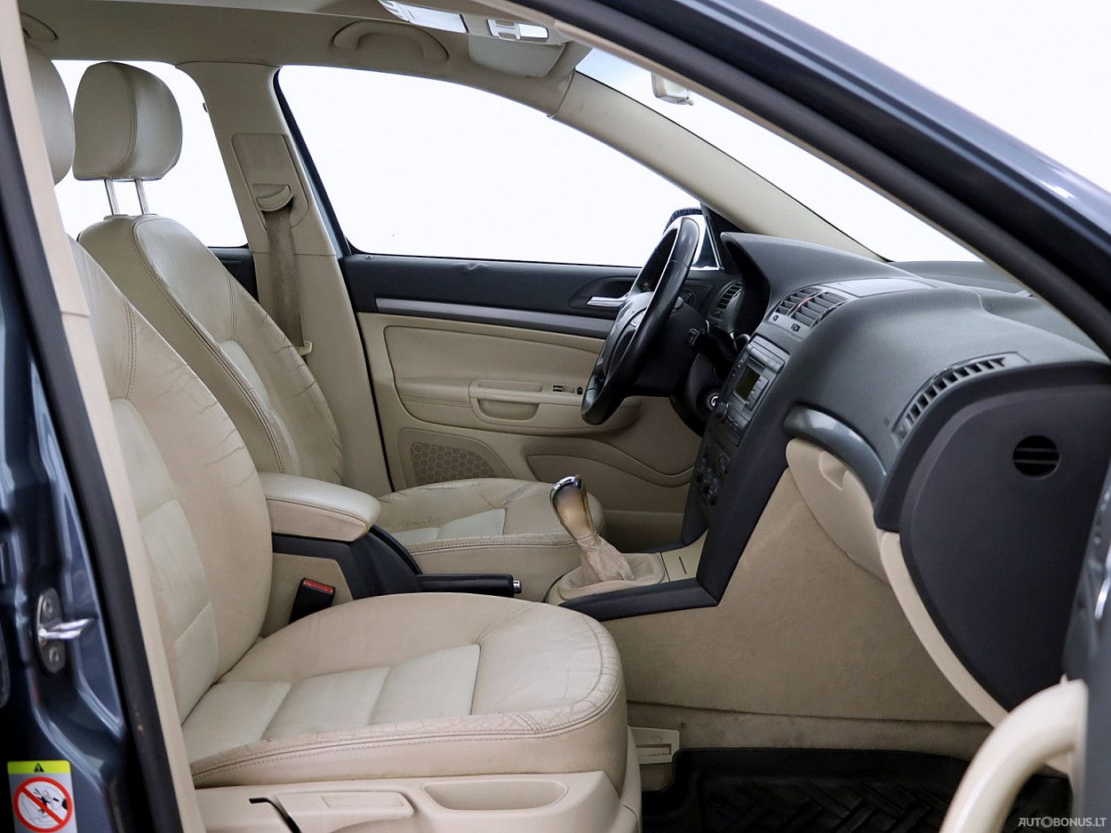 Skoda Octavia | 5