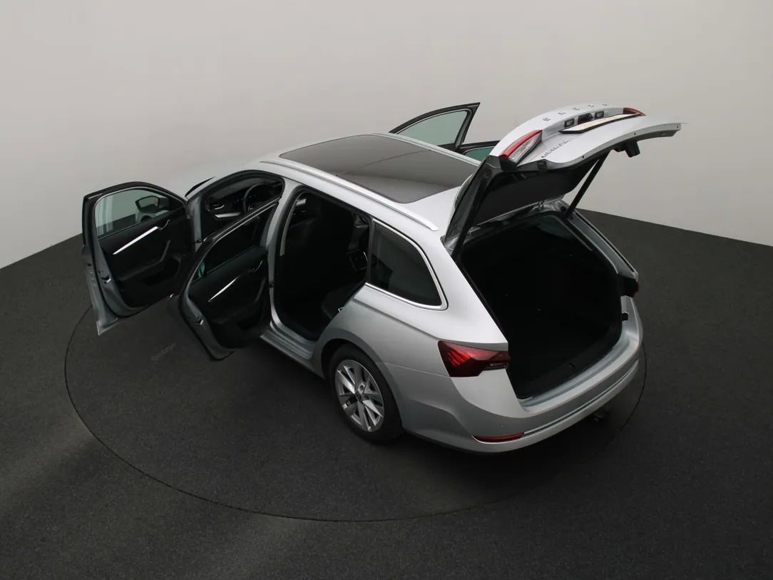 Skoda Octavia | 12