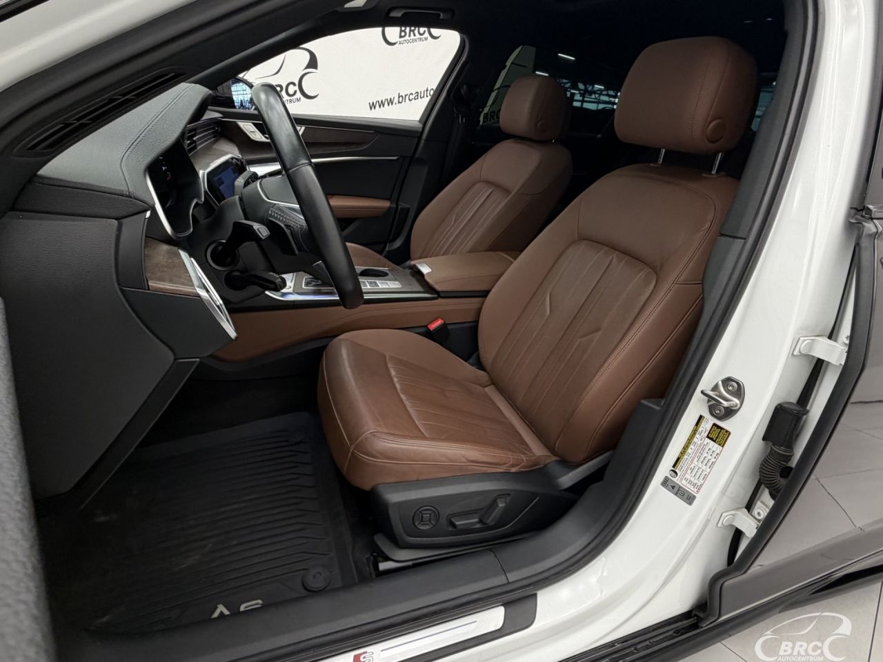 Audi A6 | 24