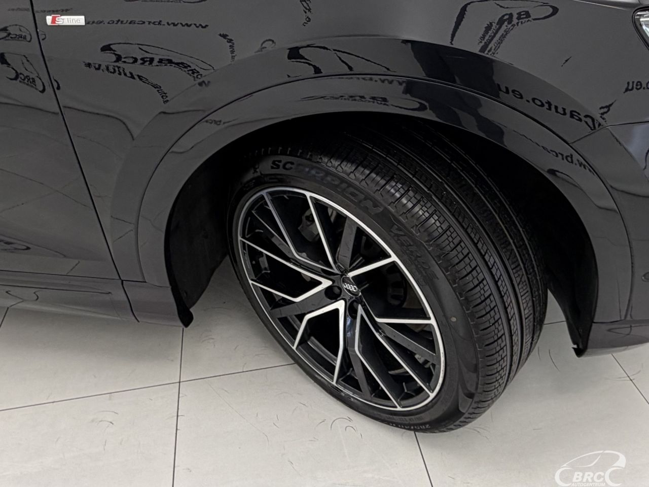 Audi Q8 | 47